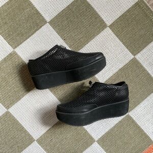 Attempt #2: Shellys platform shoes